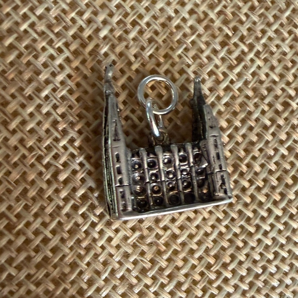 Vintage Sterling Silver Salt Lake City TEMPLE SQUARE Mormon Charm 4g - Picture 5 of 5